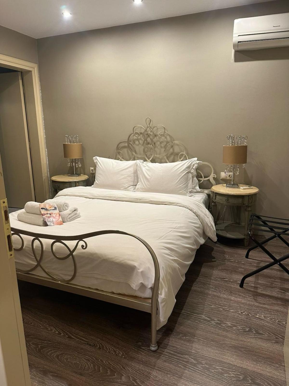 Melies Boutique Hotel Káto Loutrákion Eksteriør bilde